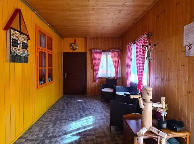 Ssvp 1. Maj Hostel Tatranska Lomnica